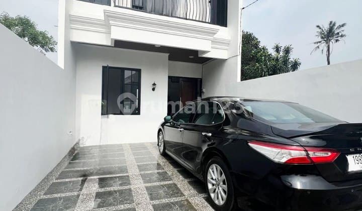 Rumah Baru Mewah Modern American Classic di Jatiluhur Jtasih