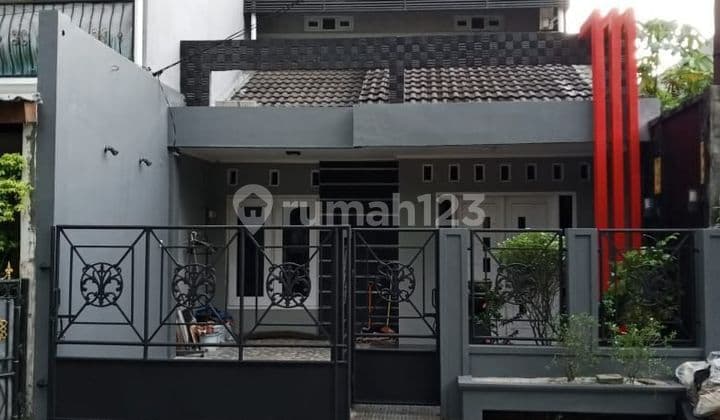Rumah Cantik 2lt Siap Huni Depan Fasum Dlm Cluster Di Puri Gading