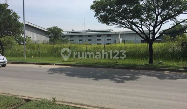 Tanah Komersial Luas 1.454m2 Di Kawasan Industri Delta Silicon 2