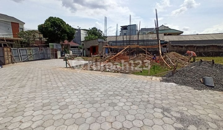 Rumah Mewah American Classic di Komplek Ptb Duren Sawit Jaktim