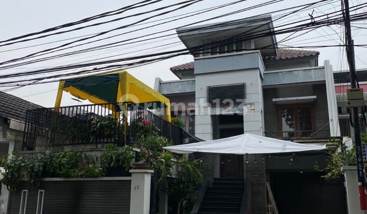 Rumah Strategis Pinggir Jl Raya Bisa Buat R Usaha Cafe Di Otista