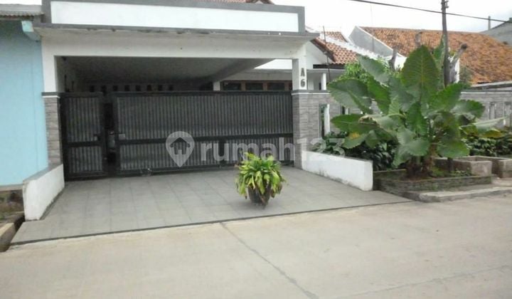 Rumah Classic Luas 400m Murah Dlm Perum Besar Di Jakasampurna