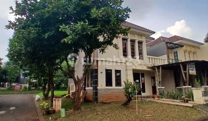 Dijual.rumah Hook.di Legenda Wisata Cibubur