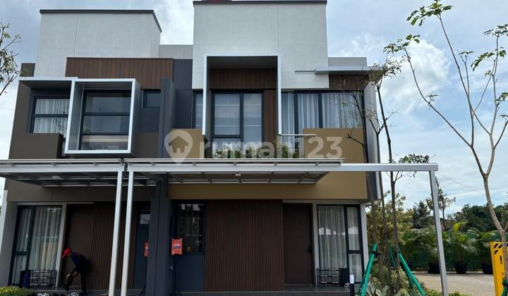 Rumah Termurah Cluster Izzi di Pusat Kota BSD City, Selangkah ke Eastvara Mall, Tanpa DP