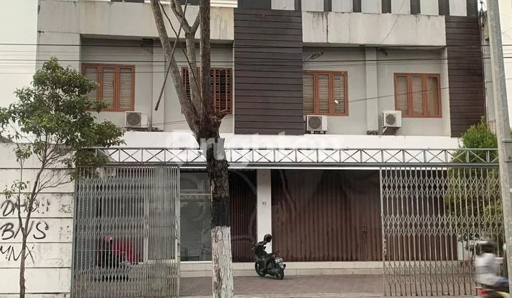 RUMAH USAHA JALAN RAYA KEMBAR, DEKAT MALIOBORO