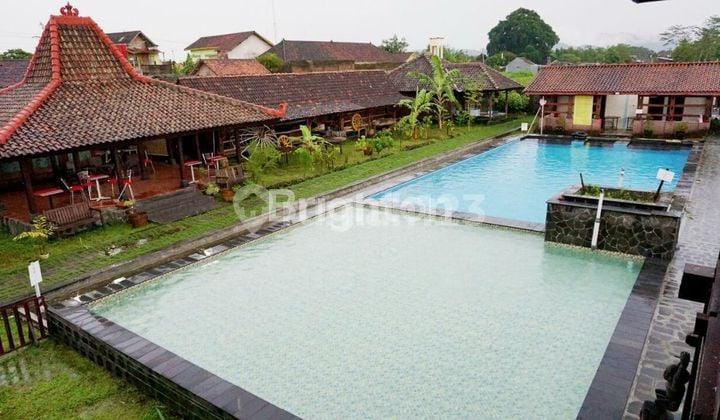 View alam, pool, bangunan Joglo, area bandara Adisucipto, Tol Kalasan Klaten