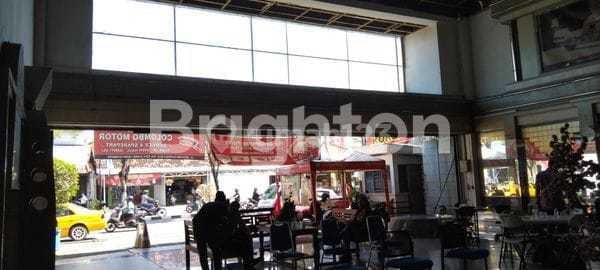 Showroom Tengah Kota Dekat Malioboro