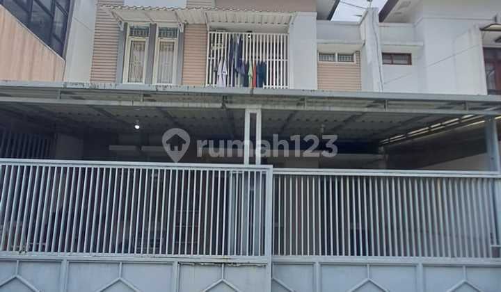 Rumah 2 Lantai Siap Huni di Taman Persada Residence One Gate