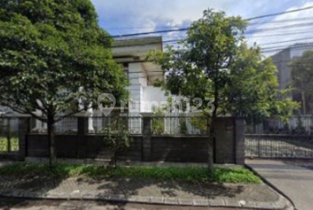 Rumah Mewah Di Batununggal Indah! Lokasi Strategis & Nyaman