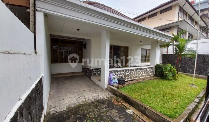 Rumah Hitung Tanah di Sayap Riau Area Komersil Jarang Ada