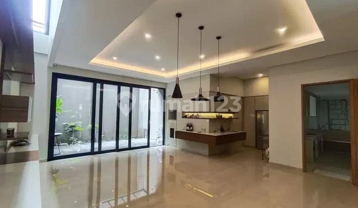 Luxury Minimalist 2 Lantai-Sayap Burangrang (Gatsu) Lok Strategis