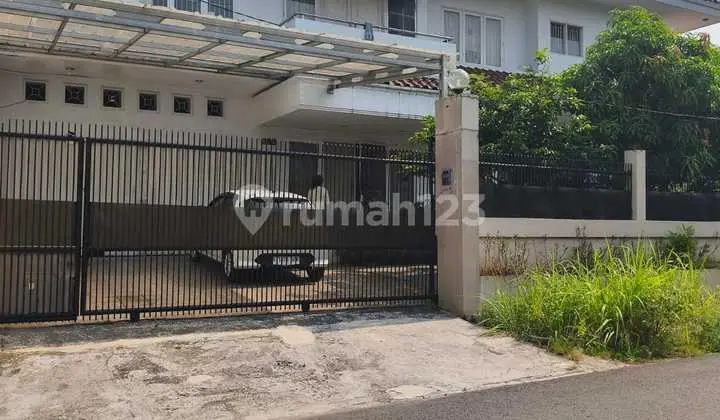 Rumah Siap Huni Hook Dalam Komplek Meruya Jakarta Barat