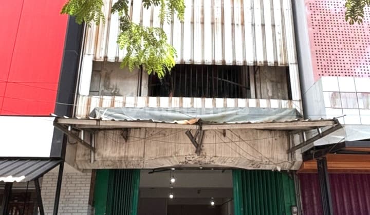 Ruko Dinoyo Malang Dekat Berbagai Kampus