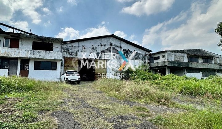 Warehouse in the Bandulan Malang Industrial Estate