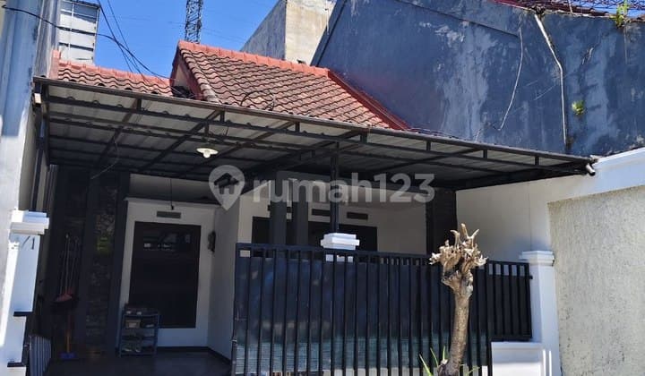 Rumah Full Furnish Dekat Sekolah di Jl Ikan-Ikan Malang