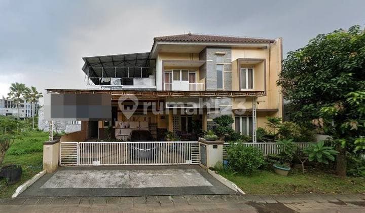 Villa House at Puncak Tidar Malang Near Elpico Mall