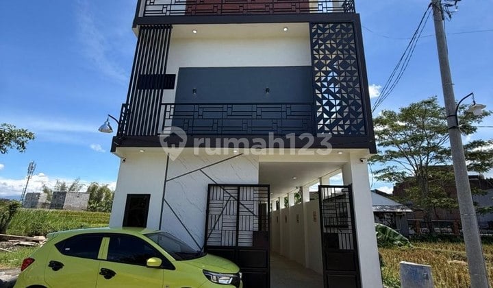 Rumah Kos Baru Gress Full Furnish di Jl Sigura-Gura Malang