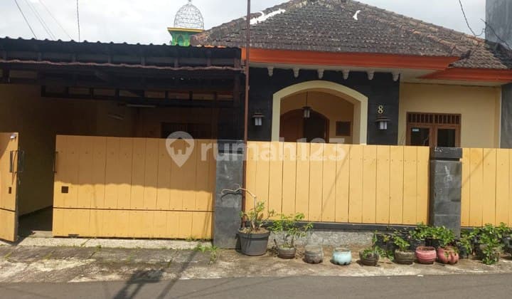 Rumah Terawat Dekat Wisata di Jl Lahor Batu Malang