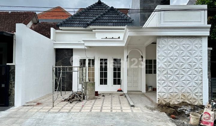 Dijual Rumah Baru Renovasi Dekat Exit Tol di Sawojajar Malang