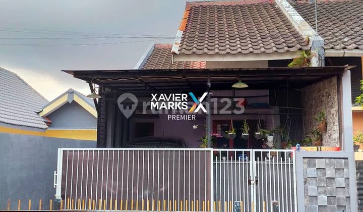 Rumah Minimalis Pusat Kota di Letjen Sutoyo Malang