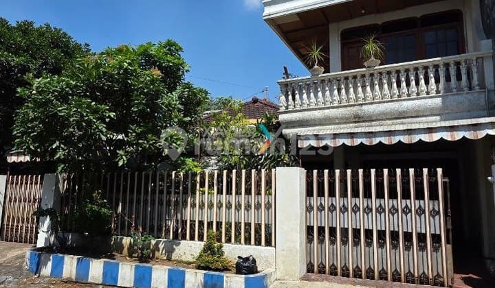 Rumah Selangkah ke Ub di Jl Tata Surya Malang