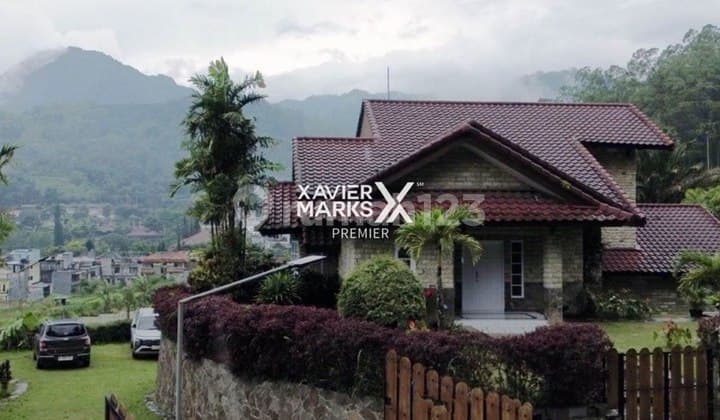 Villa Super Cantik View Gunung di Sumberjo Songgoriti Batu