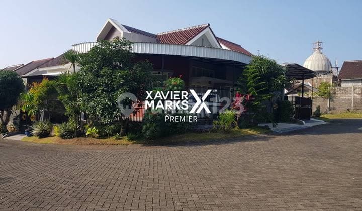 Rumah Hook Dekat Elpico di Villa Puncak Tidar Malang