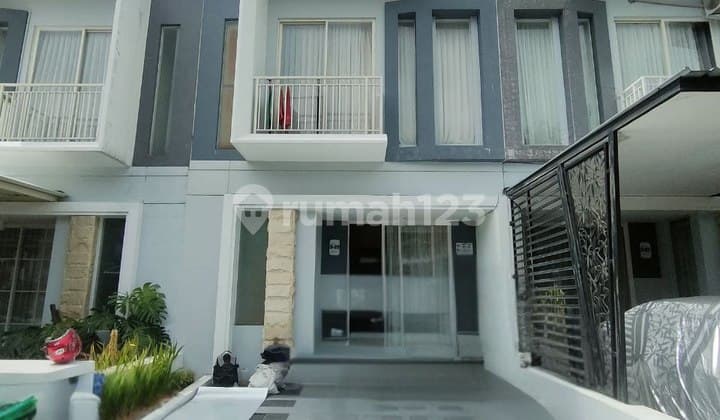 Rumah 2 Lantai Dekat Berbagai Kampus di Soekarno Hatta Malang