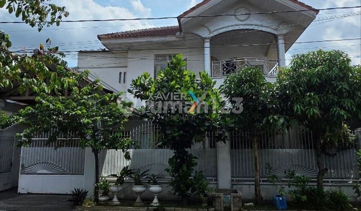 Rumah Pusat Kota Dekat Kampus di Lowokwaru Malang