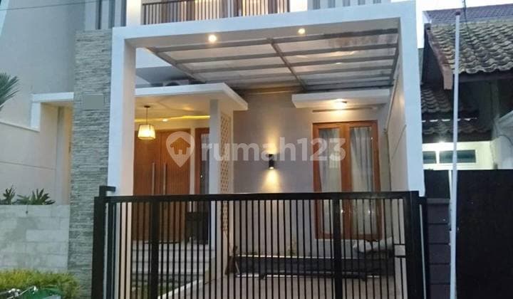 Rumah Full Furnish Minimalis Modern di Taman Sulfat Malang