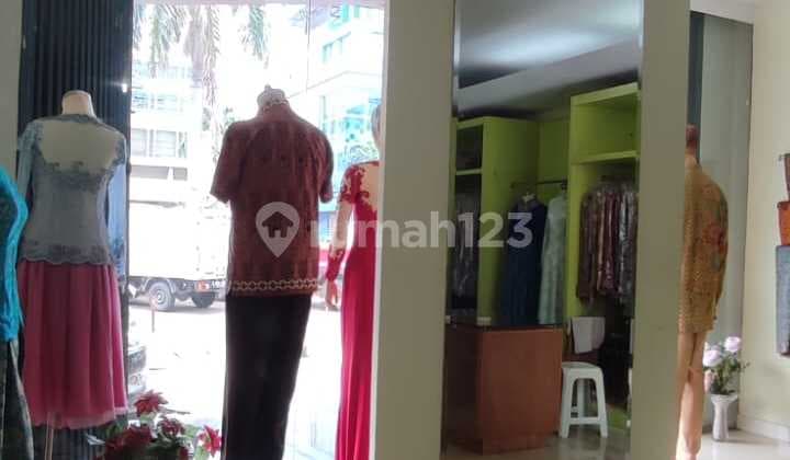 RUKO TERMURAH GANDENG 2 DI CEMPAKA MAS ADA LIFT SIAP PAKAI