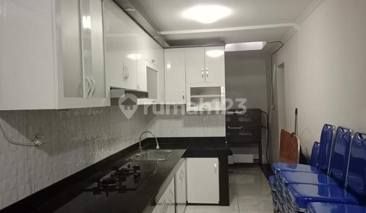 Rumah Kembar Sunter Nyaman Aman Lantai Sudah Renovasi Shm