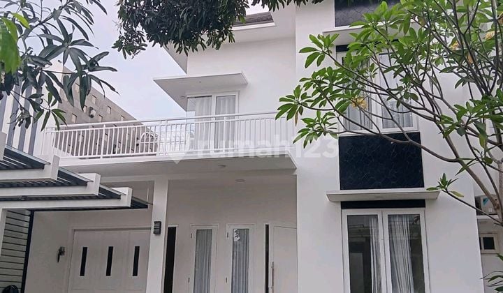 Kota Wisata Rental House Ready to Live. Good. and Neat.