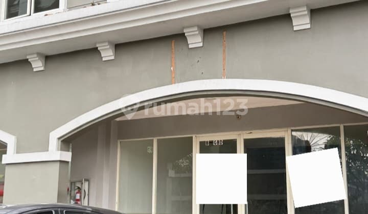 Sewa Shophouse/kios Mediterania1 6x15m. Jarang Ada