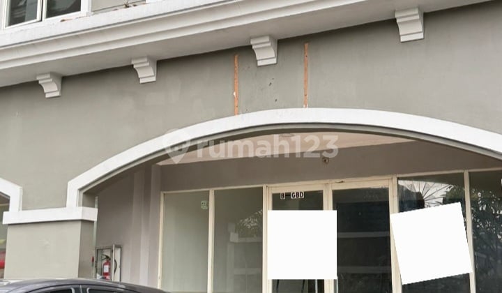 Sewa Shophouse/kios Mediterania1 6x15m. Jarang Ada