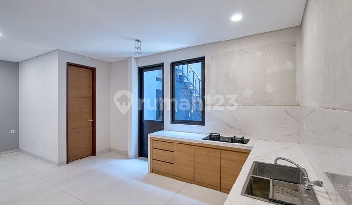 Dijual Rumah Baru Siap Huni Lokasi Sayap Cibadak