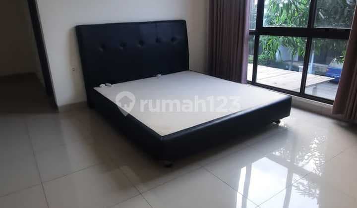 Dijual.rumah di Sumarecon Type Btari
