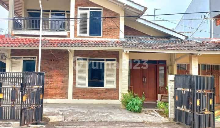 Rumah di Perumahan Jatibening Baru Bekasi
