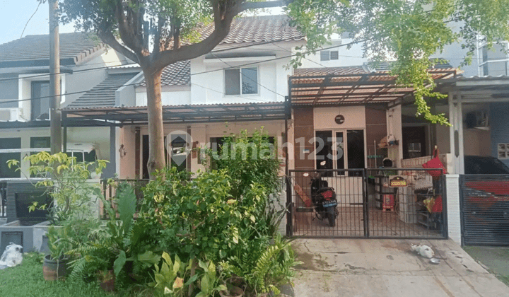 Rumah Siap Huni 1,5 Lantai Di Kemang Pratama 5