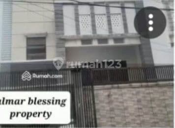 Rumah Bagus Kavling Polri Jelambar Jalan 2 Mobil