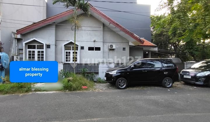 Rumah Hoek Tanjung Duren Jalan 2 Mobil