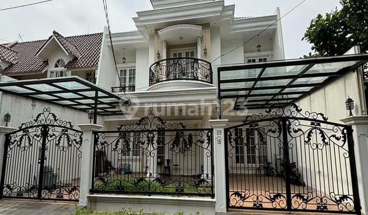 Rumah Mewah Gaya American Classic Komplek Bona Indah Jaksel