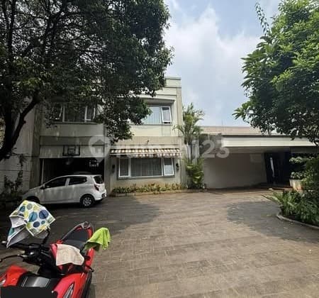 Luxury and Homey House in Pejaten, South Jakarta