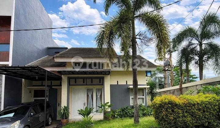 Rumah Asri 1,5 Lantai Dalam Cluster Cinere Rumah Asri 1,5 Lantai Dalam Cluster Cinere