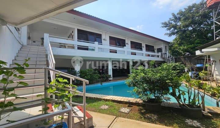 Rumah Luas Dan Mewah Harga Terbaik Komplek Terdepan Cinere Nempel Pebak Bulus