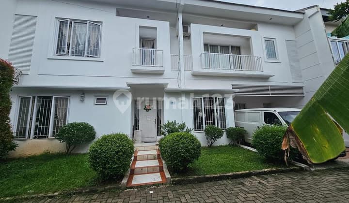 Beautiful House in Cirendeu Cluster, Negotiable Price, Come Visit Soon