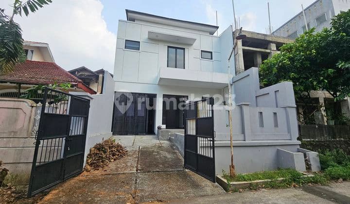 Rumah Keren Komplek Mega Cinere Dekqt Pintu Tol Brigif