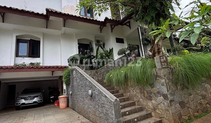 Cilandak East House, South Jakarta - Super Luxurious with a Modern Tropical House Ambience