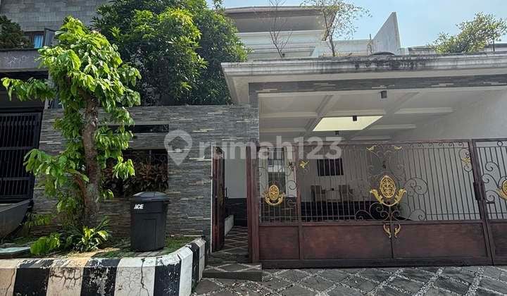 “Rumah Super Siap Huni di Komplek Elite Cinere – Serasa Tinggal di Jakarta Selatan, Tanpa Drama Macetnya