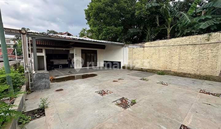 Rumah Hitung Tanah Lokasi Super Strategis di Cipete Jakarta Selatan.